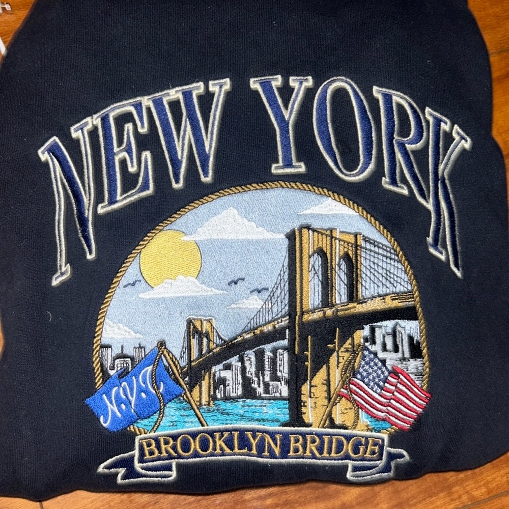 BRANDY MELVILLE NAVY BLUE OVERSIZED CREWNECK